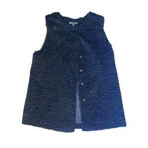 Women’s Black knit and fuzzy vest